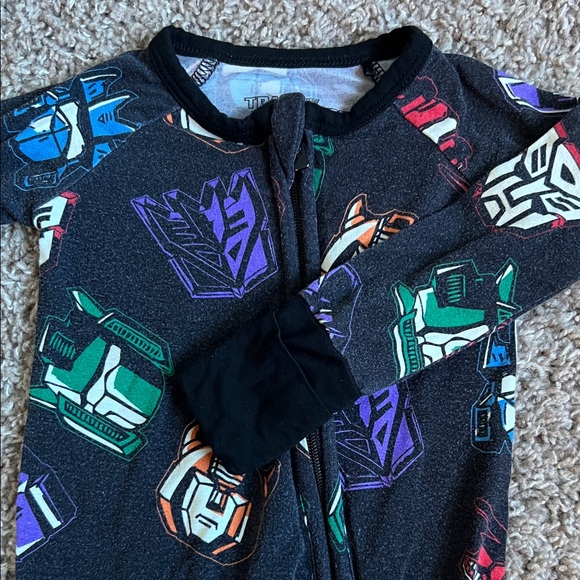 Bums & Roses - Transformer - Picture 3 of 3